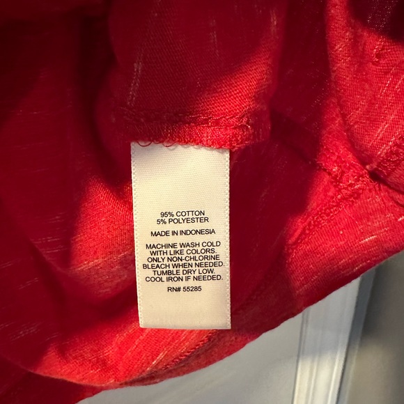 Men's Express V-Neck T-Shirt Size Medium - Picture 4 of 5